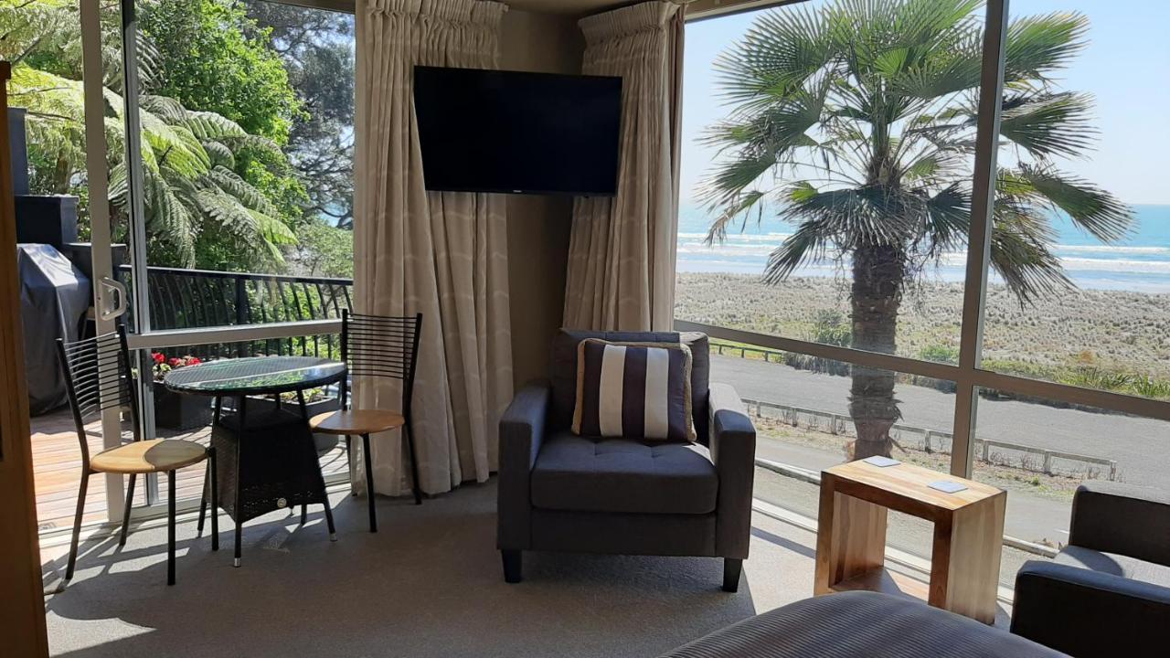 Ohiwa Beach Apartments/ Motel Opotiki Exteriör bild