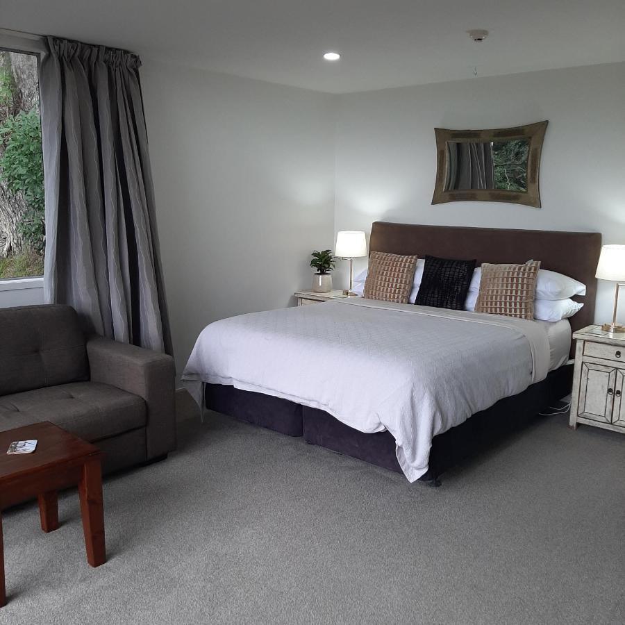 Ohiwa Beach Apartments/ Motel Opotiki Exteriör bild